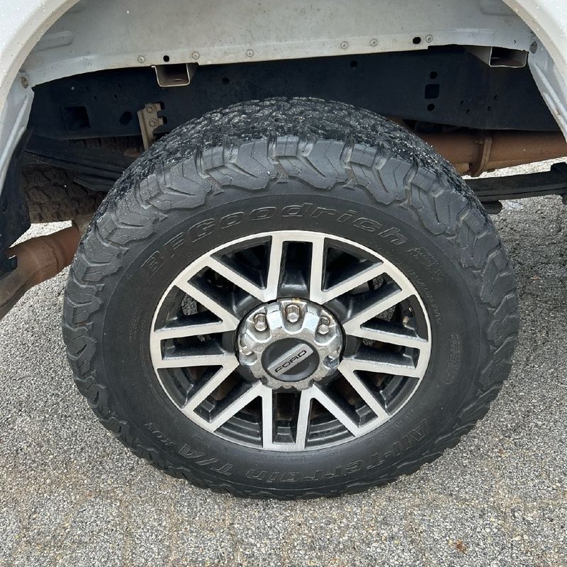 2019 Ford Super Duty F-250 SRW Lariat - 23092094 - 14