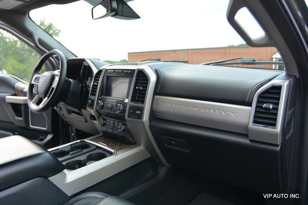2019 Ford Super Duty F-250 SRW LARIAT 4WD Crew Cab 6.75' Box - 22898643 - 17