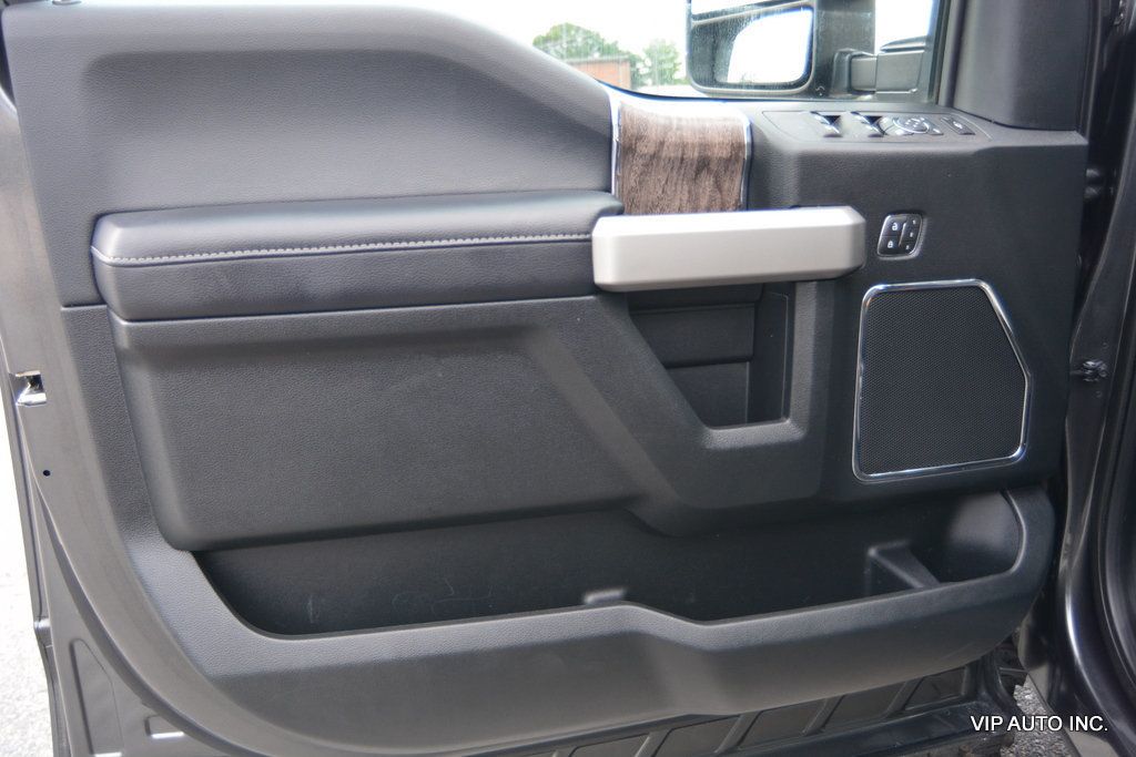 2019 Ford Super Duty F-250 SRW LARIAT 4WD Crew Cab 6.75' Box - 22898643 - 6