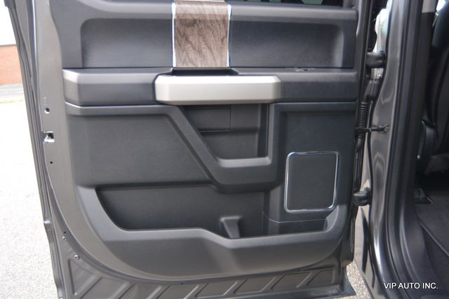 2019 Ford Super Duty F-250 SRW LARIAT 4WD Crew Cab 6.75' Box - 22898643 - 8