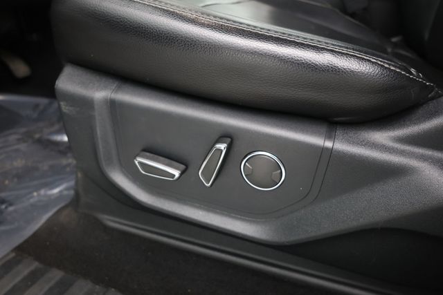 2019 Ford Super Duty F-250 SRW LARIAT 4WD Crew Cab 6.75' Box - 22995775 - 8