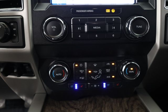 2019 Ford Super Duty F-250 SRW LARIAT 4WD Crew Cab 6.75' Box - 23057822 - 15