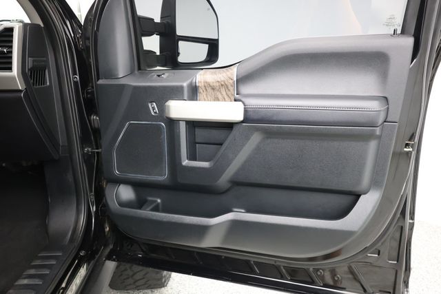 2019 Ford Super Duty F-250 SRW LARIAT 4WD Crew Cab 6.75' Box - 23057822 - 24