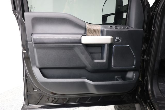 2019 Ford Super Duty F-250 SRW LARIAT 4WD Crew Cab 6.75' Box - 23057822 - 8