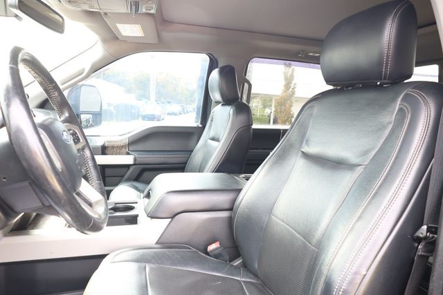 2019 Ford Super Duty F-250 SRW LARIAT 4WD Crew Cab 6.75' Box - 23096172 - 17