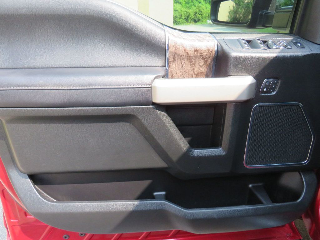 2019 Ford F-250 Lariat photo 15