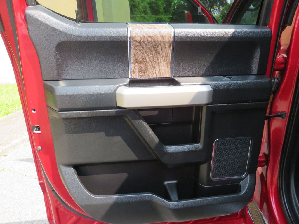 2019 Ford F-250 Lariat photo 5