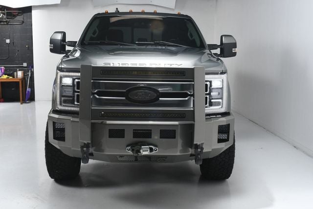 2019 Ford Super Duty F-250 SRW Limited 4WD CREW Power Stroke Lift - 22535788 - 9