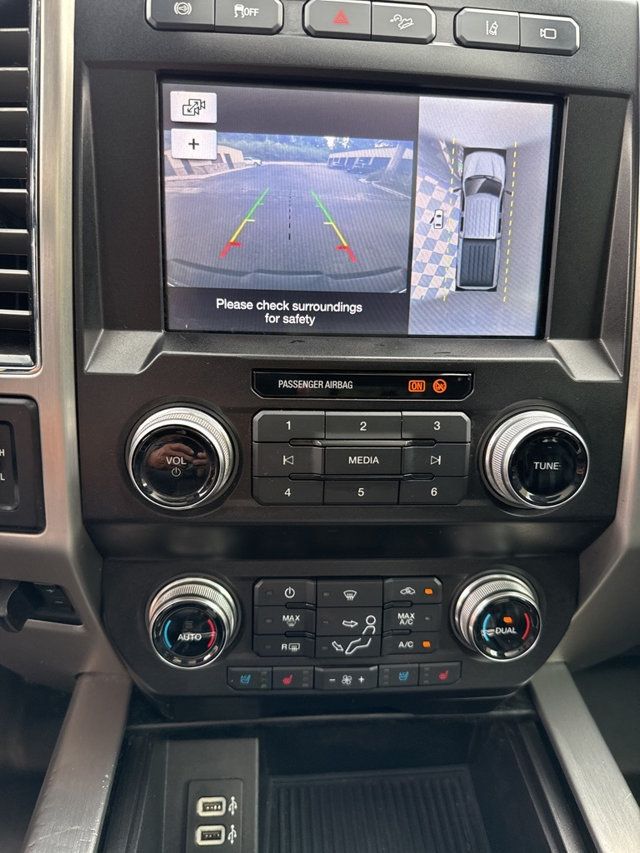 2019 Ford Super Duty F-250 SRW Platinum - 22922562 - 26