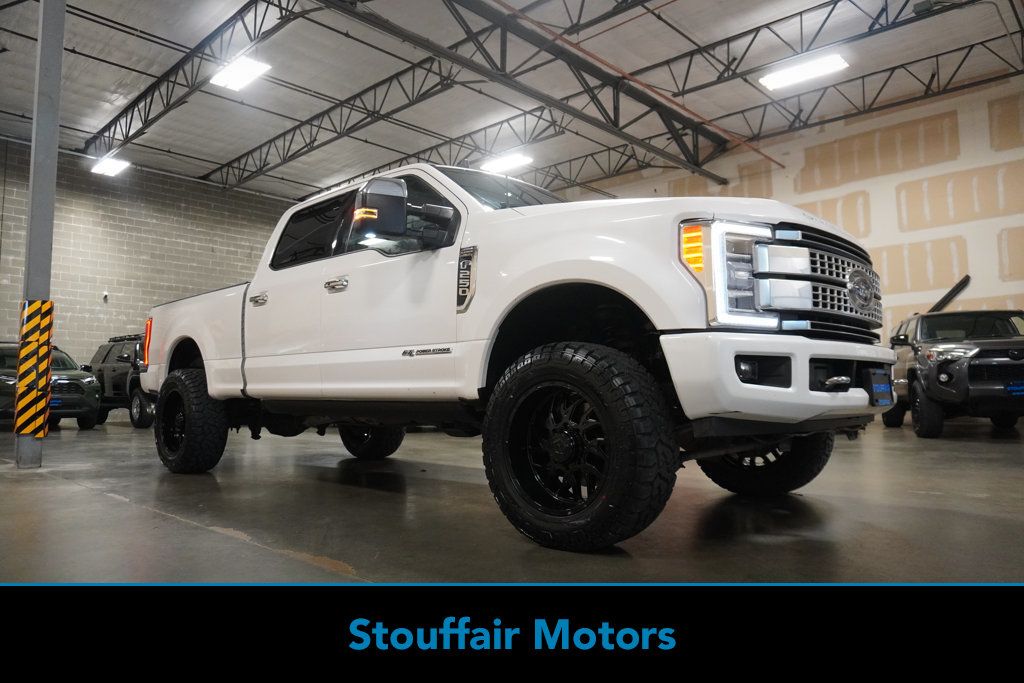 2019 Ford Super Duty F-250 SRW Platinum Super Duty 4WD Crew Cab 6.75' Box - 22970310 | Video 1