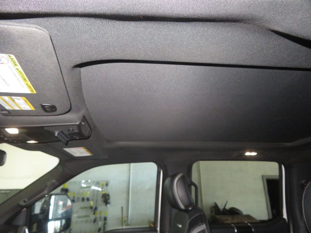 2019 Ford Super Duty F-250 SRW SUPERDUTY LIFTED PLATINUM 4X4 POWERSTROKE EXTRA CLEAN 2OWNER  - 23036210 - 24