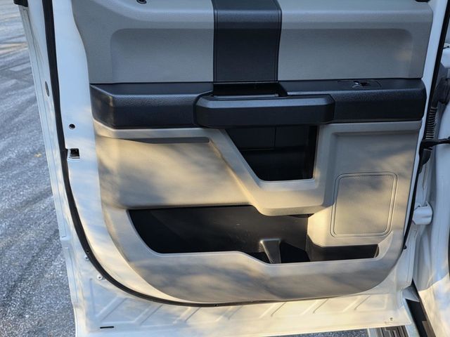 2019 Ford Super Duty F-250 SRW XL - 22929234 - 28