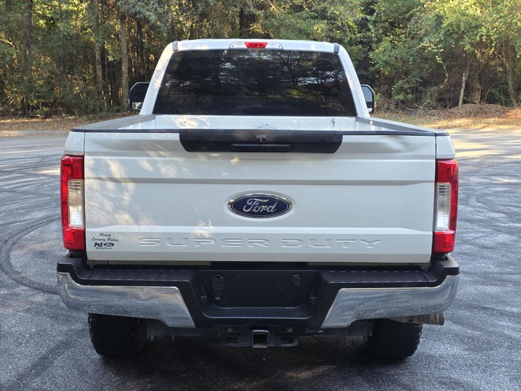 2019 Ford F-250 XL photo 3