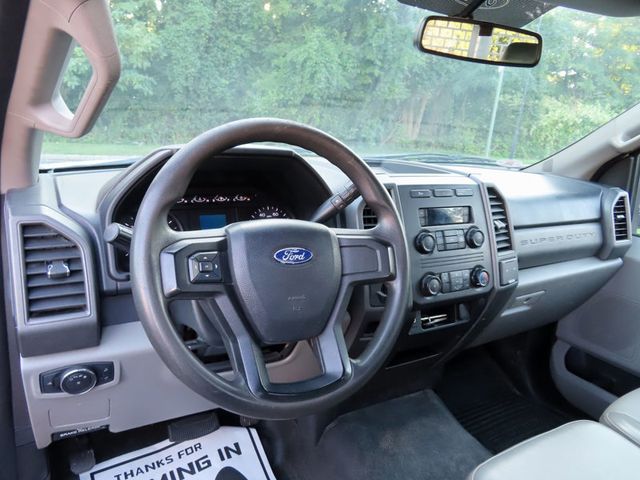 2019 Ford Super Duty F-250 SRW XL 2WD Reg Cab 8' Box - 23078621 - 26
