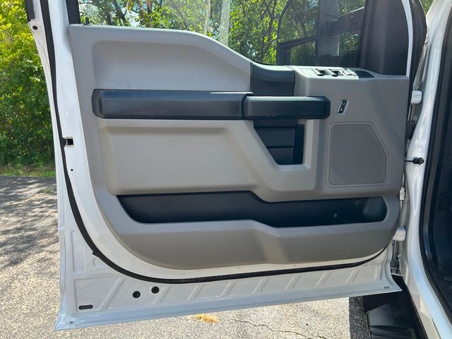 2019 Ford Super Duty F-250 SRW XL 4WD Crew Cab 6.75' Box - 22911561 - 18