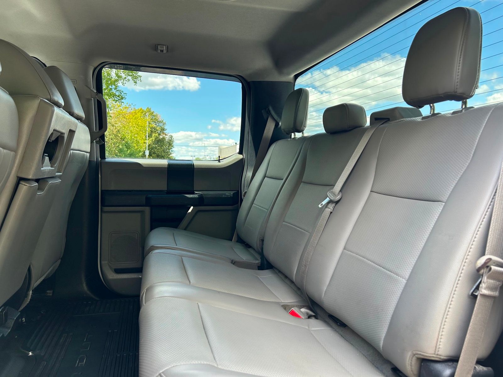 2019 Ford F-250 XL photo 21