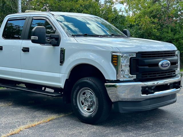 2019 Ford Super Duty F-250 SRW XL 4WD Crew Cab 6.75' Box - 22911561 - 4