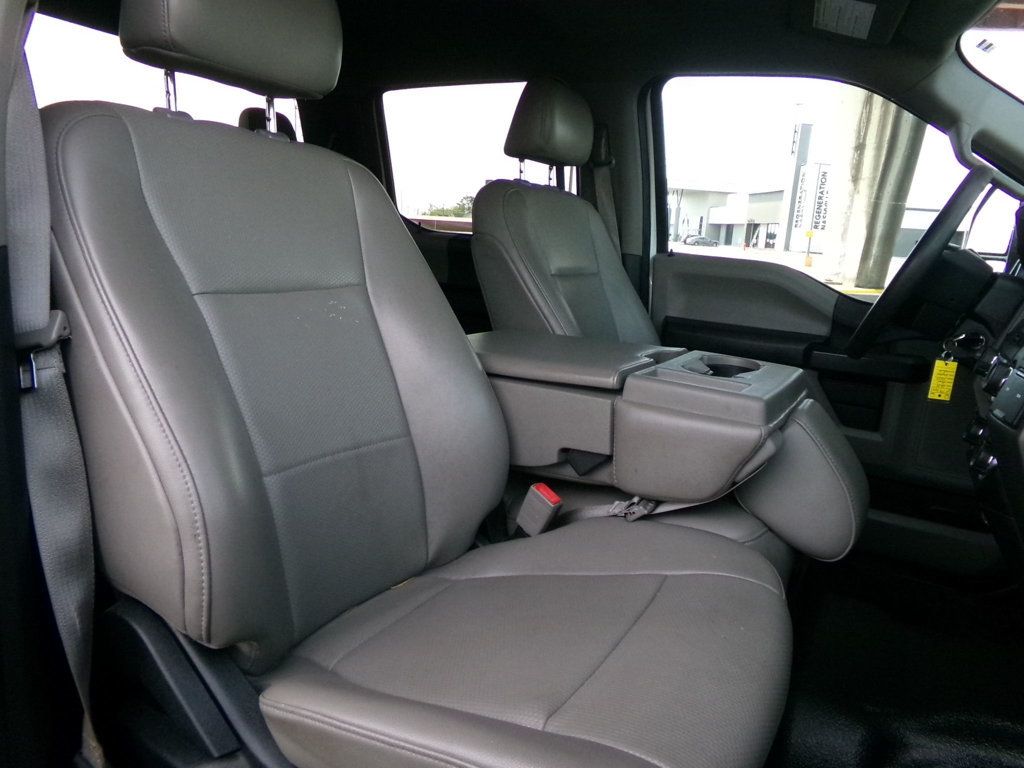 2019 Ford Super Duty F-250 SRW XL 4WD Crew Cab 8' Box - 23004085 - 17