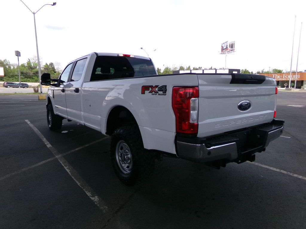 2019 Ford Super Duty F-250 SRW XL 4WD Crew Cab 8' Box - 23004085 - 7