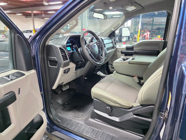 2019 Ford Super Duty F-250 SRW XL 4WD Reg Cab 8' Box - 22600474 - 18