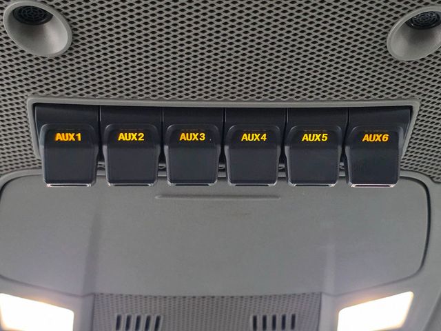 2019 Ford Super Duty F-250 SRW XL 4WD Reg Cab 8' Box - 22600474 - 26