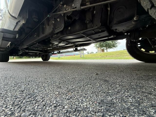 2019 Ford Super Duty F-250 SRW XLT 4WD Crew Cab 8' Box - 23057866 - 9