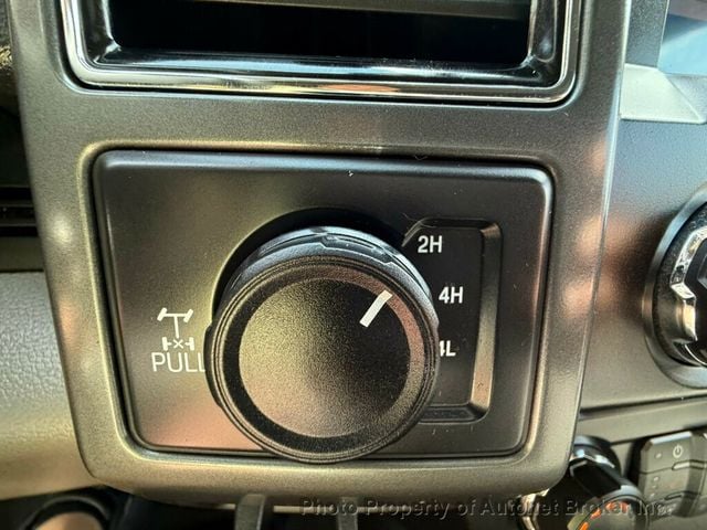 2019 Ford Super Duty F-250 SRW XLT 4WD Crew Cab 8' Box - 23057866 - 26
