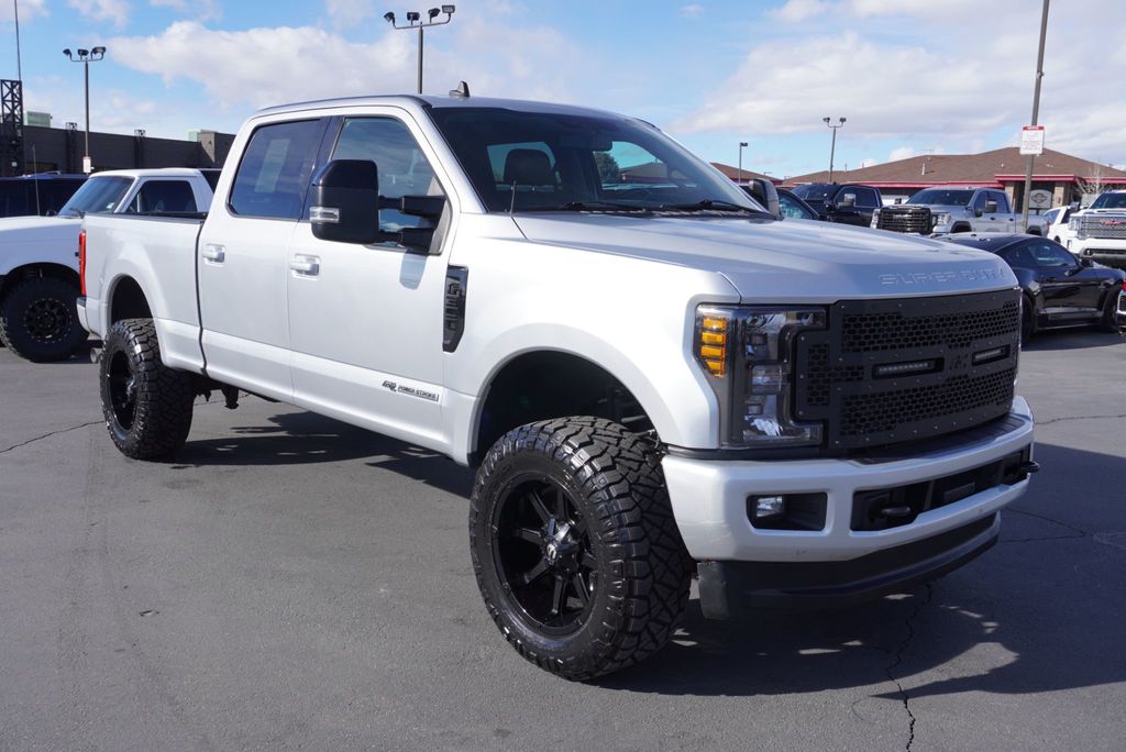 2019 Ford SUPER DUTY F-350 LARIAT - 22775895 - 13