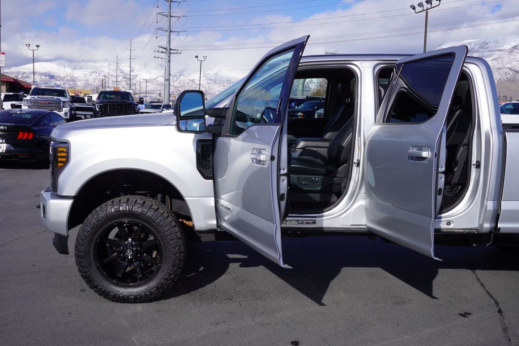 2019 Ford SUPER DUTY F-350 LARIAT - 22775895 - 22