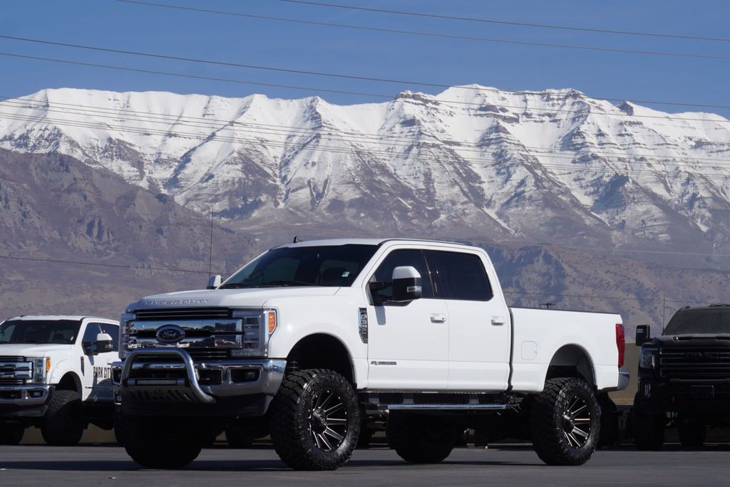 2019 Ford SUPER DUTY F-350 LARIAT - 22981017 - 1