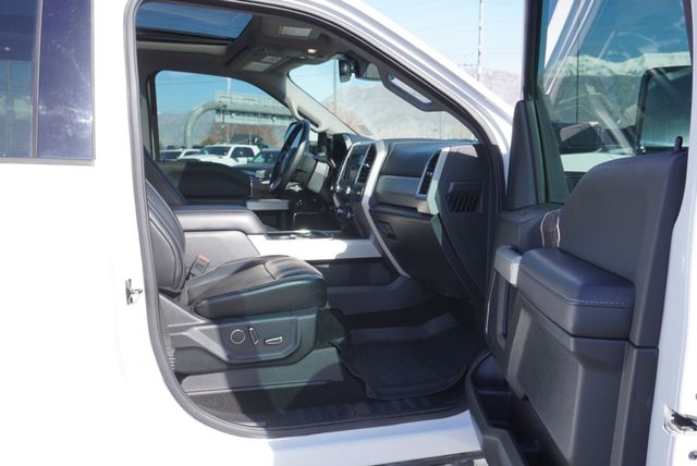 2019 Ford SUPER DUTY F-350 LARIAT - 22981017 - 22