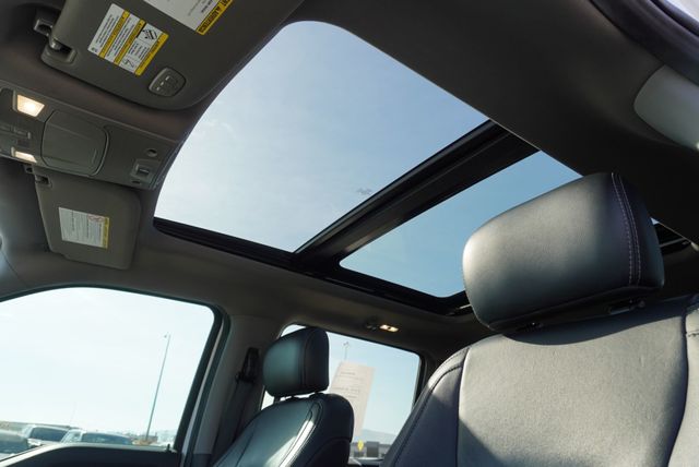 2019 Ford SUPER DUTY F-350 LARIAT - 22981017 - 26