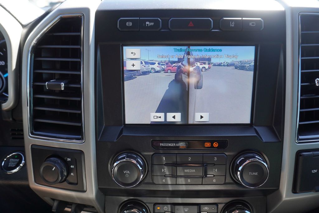 2019 Ford SUPER DUTY F-350 LARIAT - 23078287 - 44