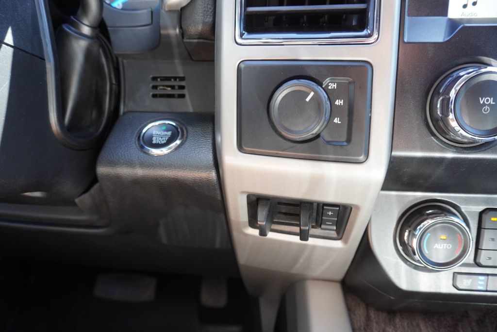 2019 Ford SUPER DUTY F-350 LARIAT - 23078287 - 46