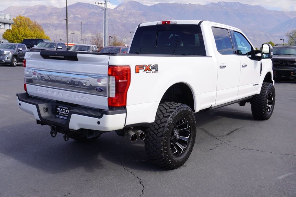 2019 Ford SUPER DUTY F-350 PLATINUM FX4 - 22936172 - 11