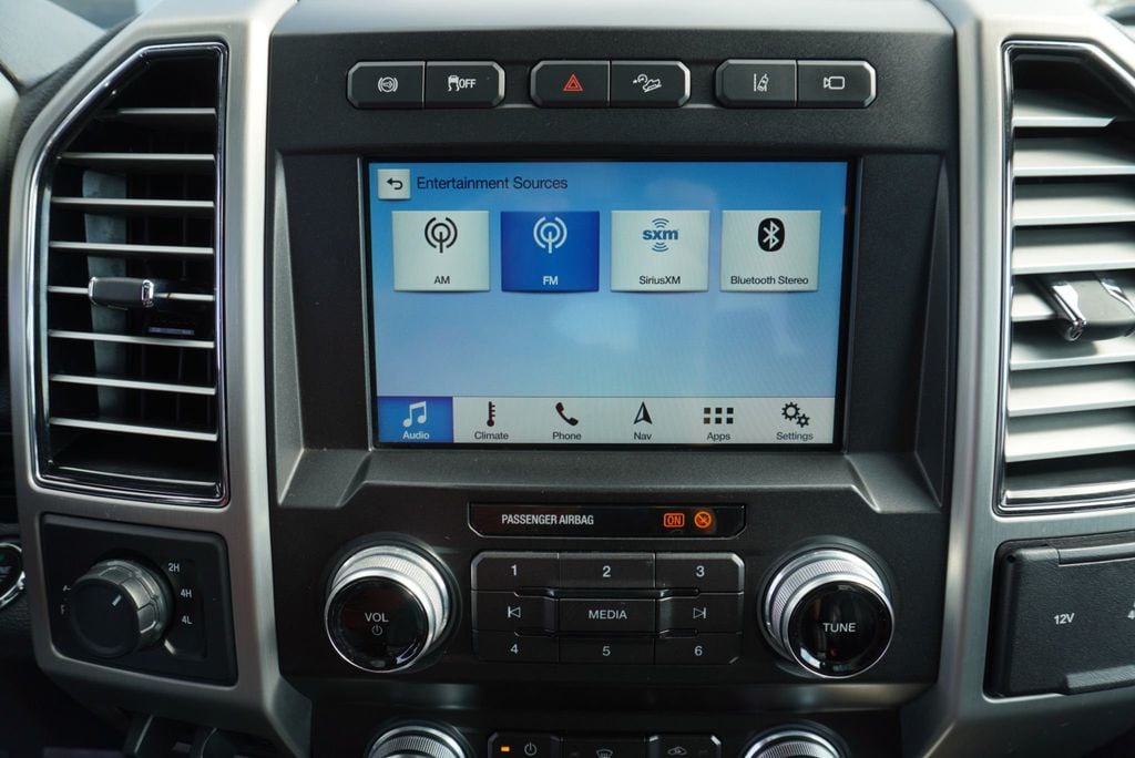 2019 Ford SUPER DUTY F-350 PLATINUM FX4 - 22936172 - 36