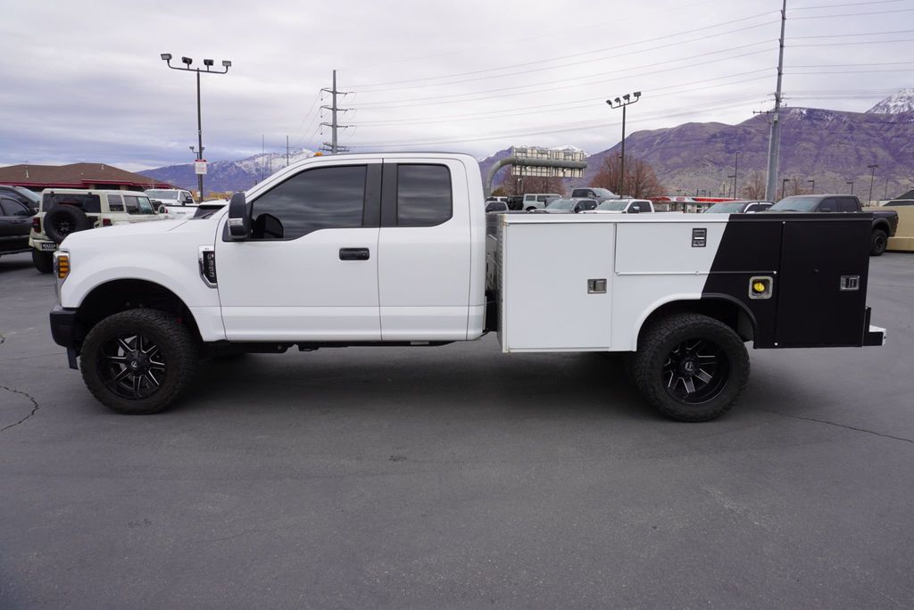 2019 Ford SUPER DUTY F-350 XL - 22964020 - 1