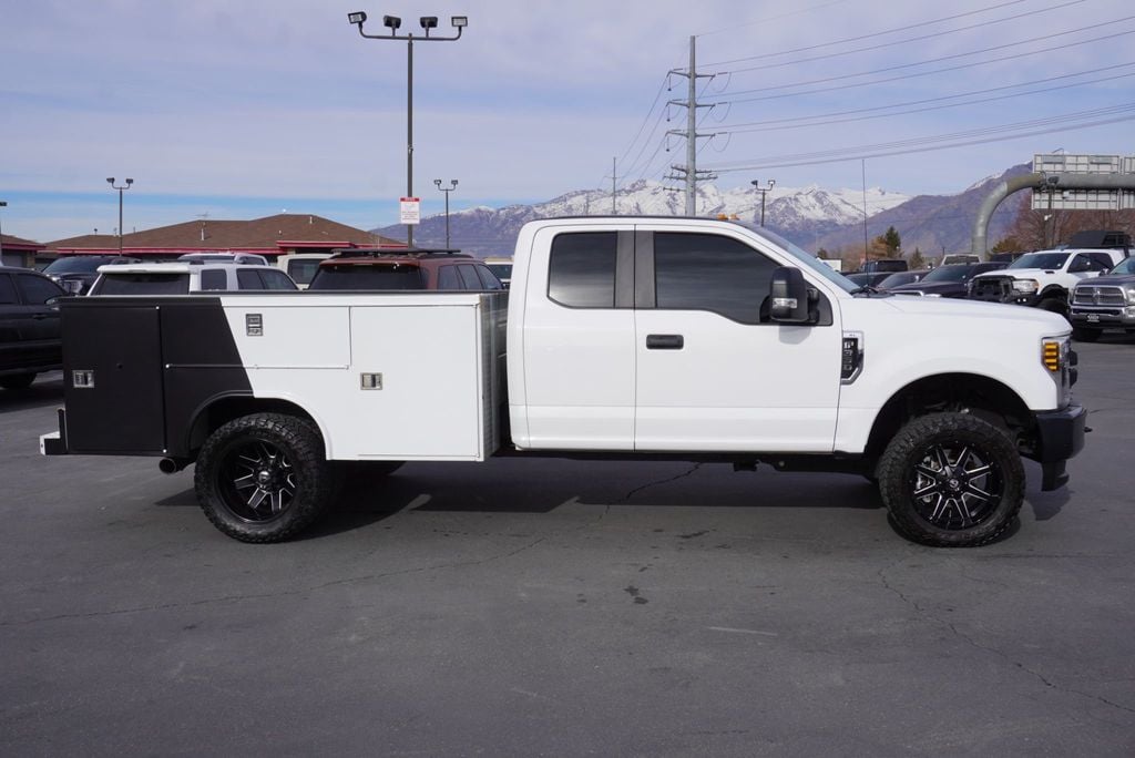 2019 Ford SUPER DUTY F-350 XL - 22975556 - 12