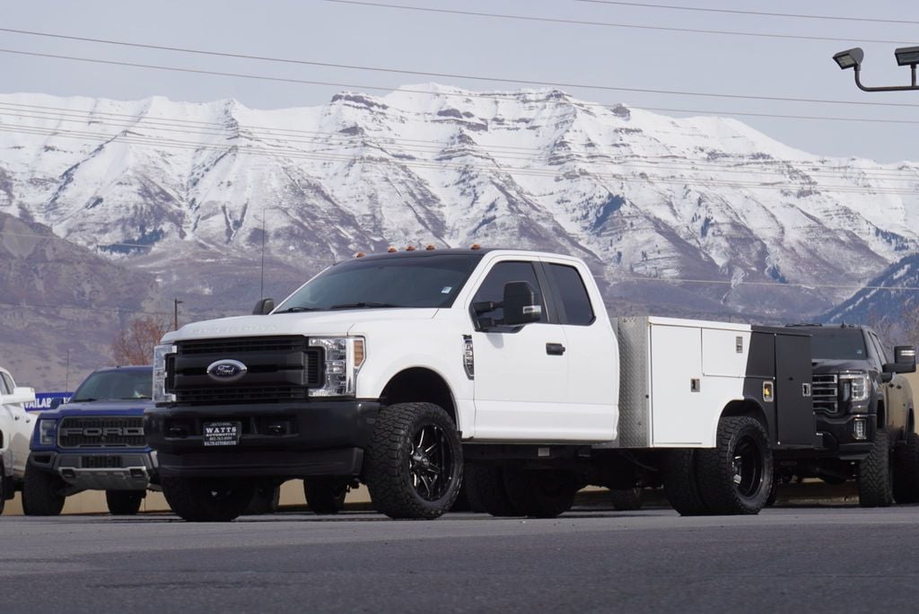 2019 Ford SUPER DUTY F-350 XL - 22975556 - 1