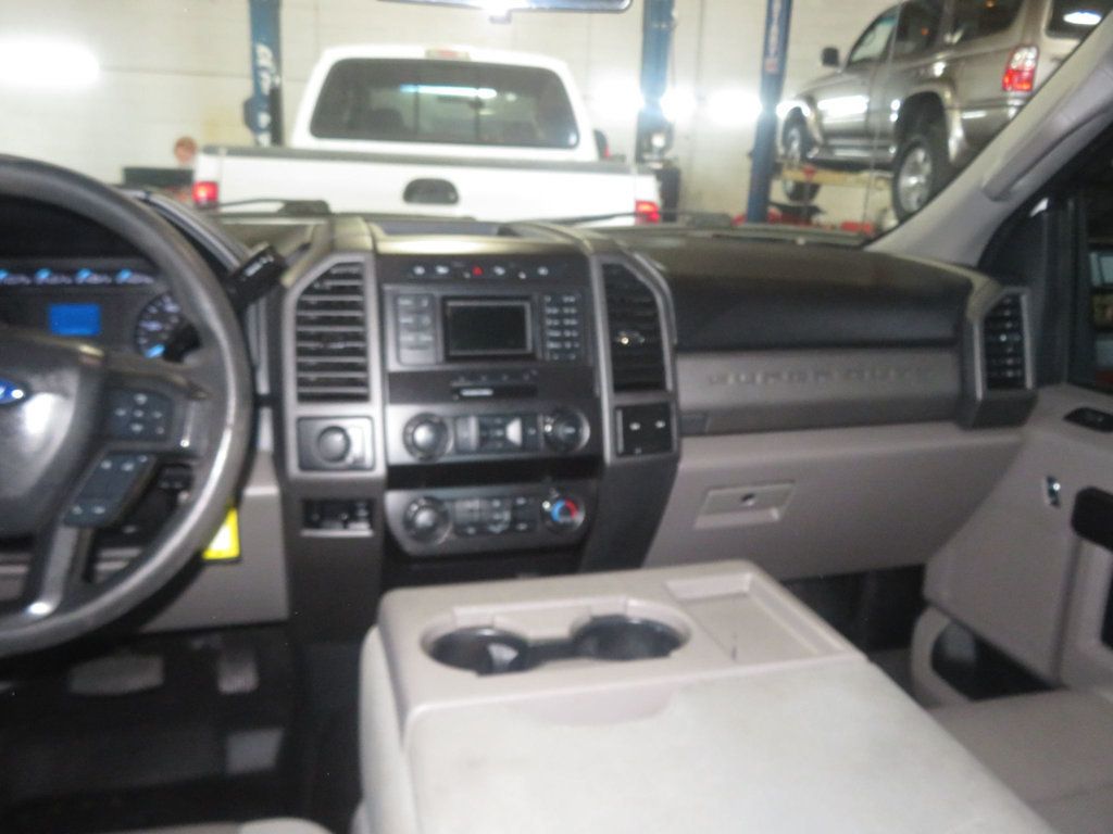 2019 Ford Super Duty F-350 DRW DUALLY F350 CREWCAB 4X4 POWERSTROKE 2 OWNER EXTRA CLEAN  DIESEL  - 23003359 - 38