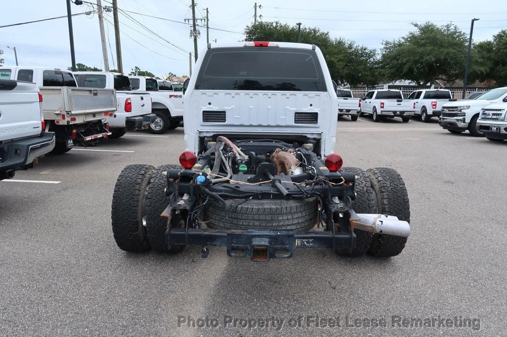 2019 Ford Super Duty F-350 DRW F350SD 4WD Crew Cab Cab/Chassis - 22544413 - 3