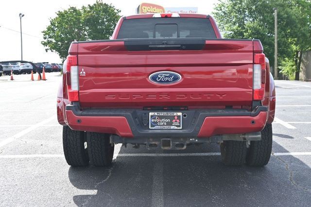 2019 Ford Super Duty F-350 DRW Platinum 4WD Crew Cab 8' Box - 23021048 - 10