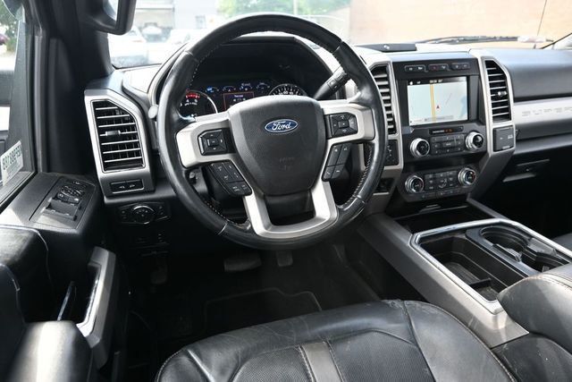 2019 Ford Super Duty F-350 DRW Platinum 4WD Crew Cab 8' Box - 23021048 - 24