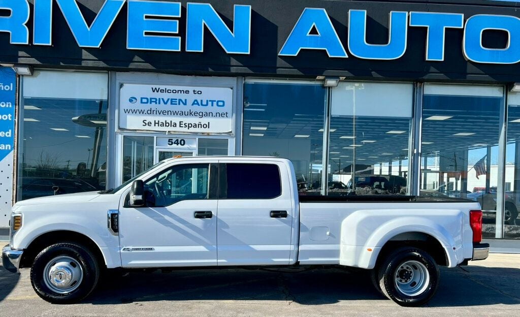 2019 Ford Super Duty F-350 DRW XL 4WD Crew Cab 8' Box - 22769124 - 1