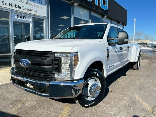 2019 Ford Super Duty F-350 DRW XL 4WD Crew Cab 8' Box - 22769124 - 42