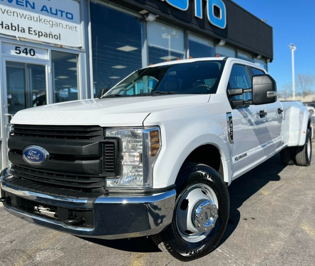 2019 Ford Super Duty F-350 DRW XL 4WD Crew Cab 8' Box - 22769124 - 44