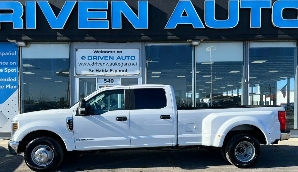 2019 Ford Super Duty F-350 DRW XL 4WD Crew Cab 8' Box - 22769124 - 46