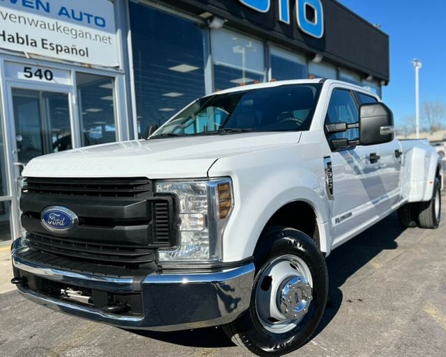 2019 Ford Super Duty F-350 DRW XL 4WD Crew Cab 8' Box - 22769124 - 47