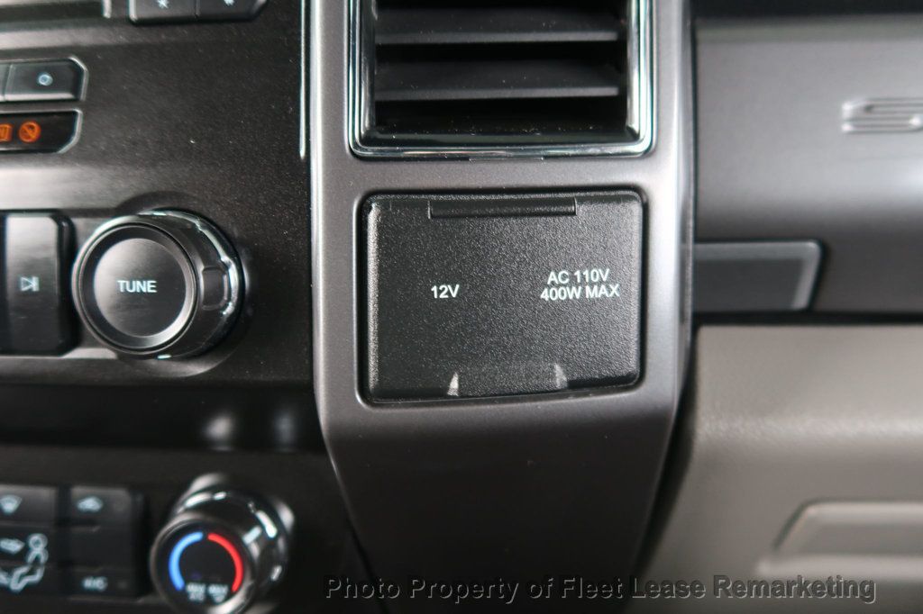 2019 Ford Super Duty F-350 SRW F350SD 4WD Supercab Utility XLT - 22984061 - 32