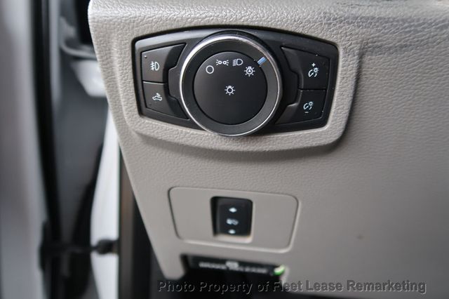 2019 Ford Super Duty F-350 SRW F350SD 4WD Supercab Utility XLT - 22984061 - 35